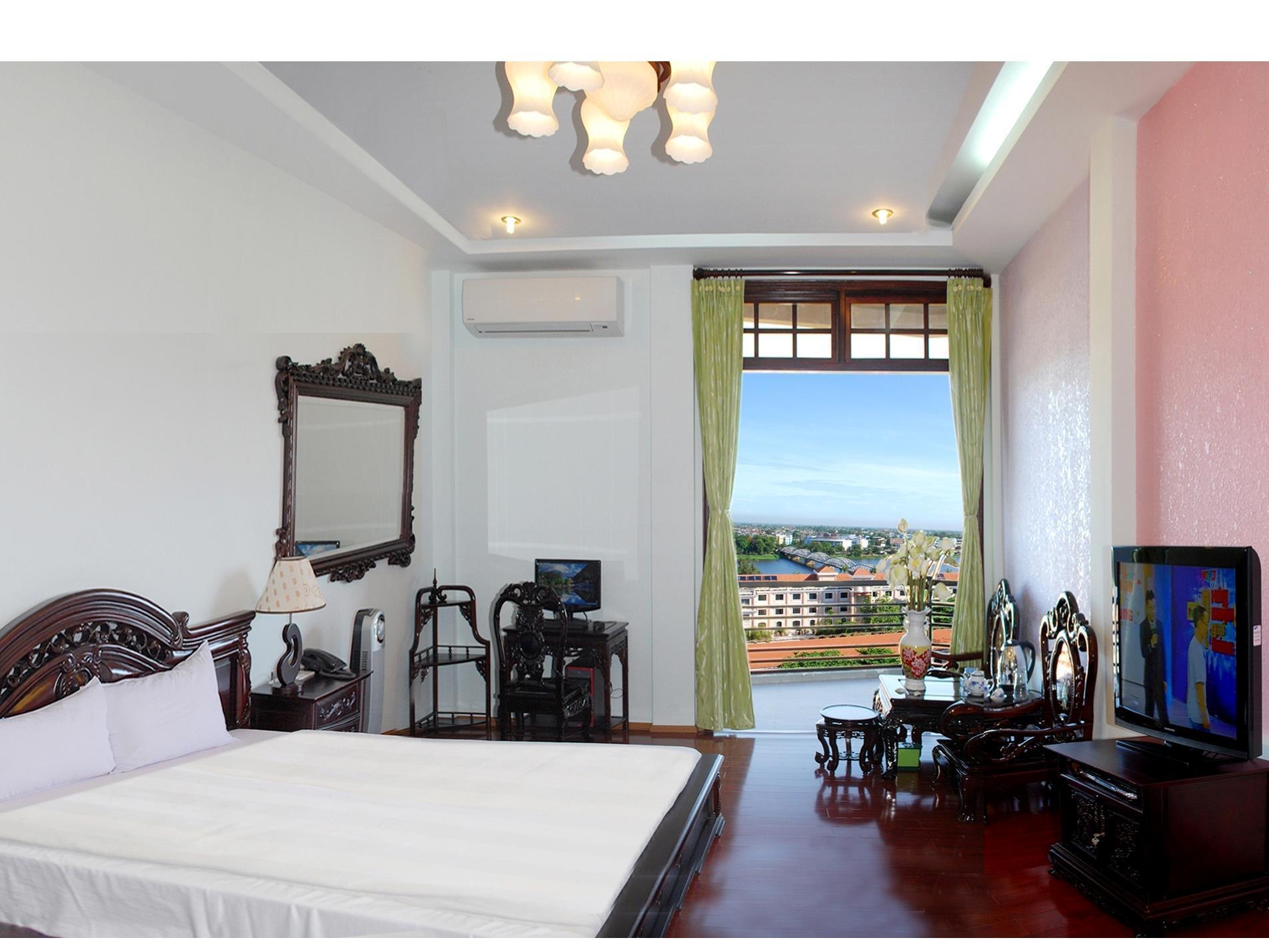 Thai Binh II Hotel Hue Buitenkant foto