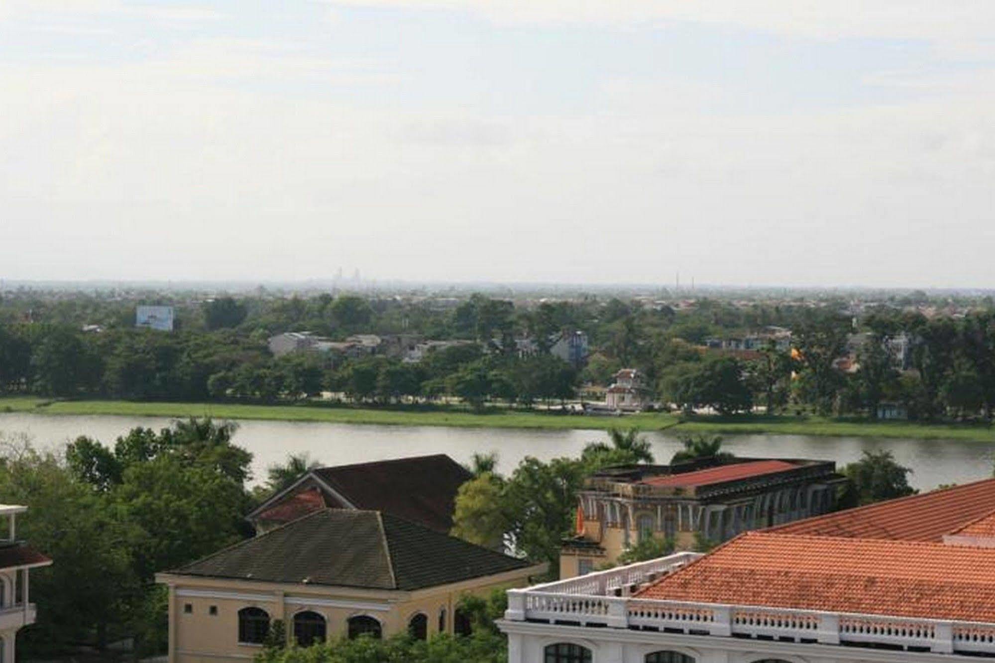 Thai Binh II Hotel Hue Buitenkant foto