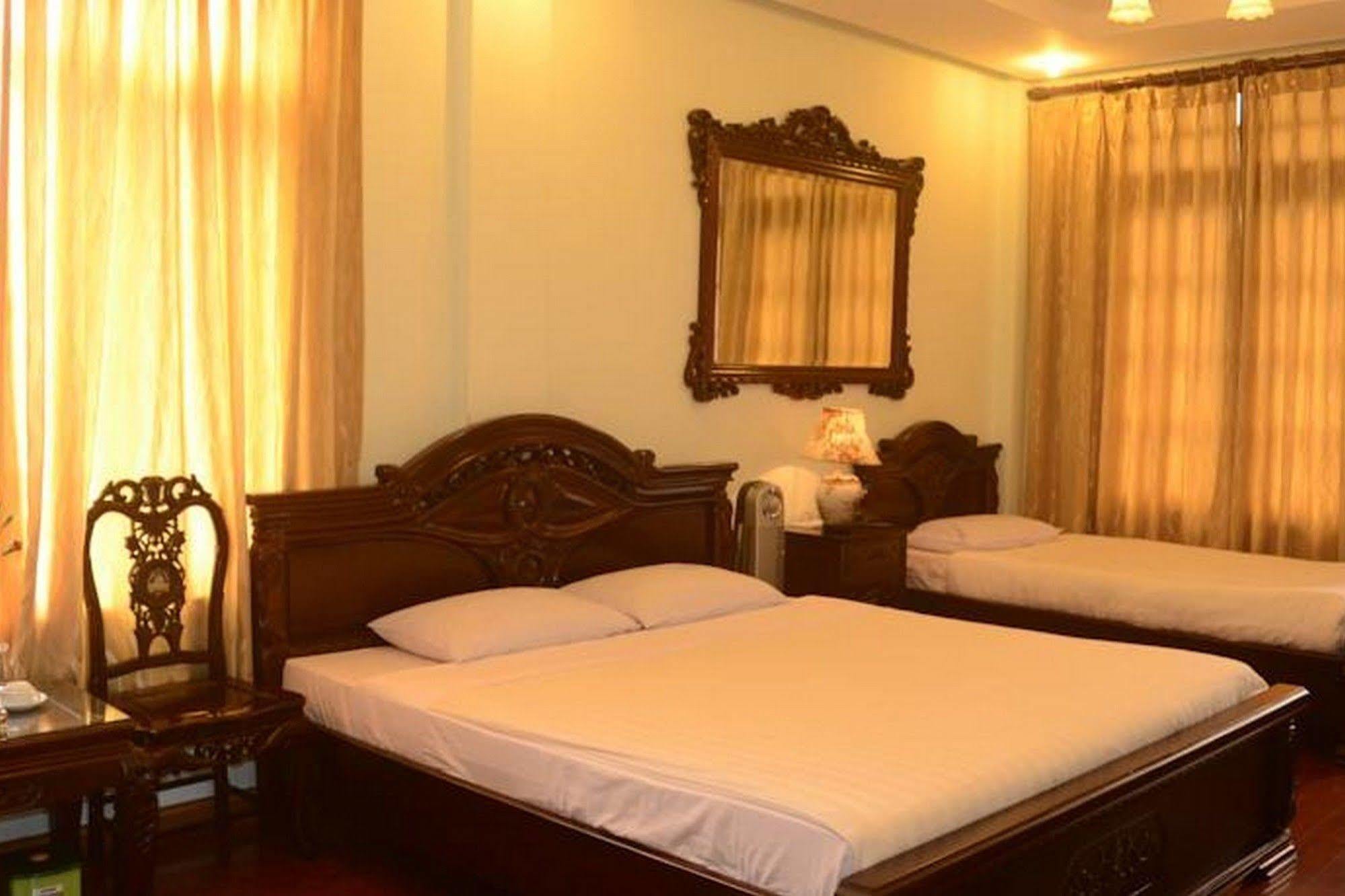Thai Binh II Hotel Hue Buitenkant foto