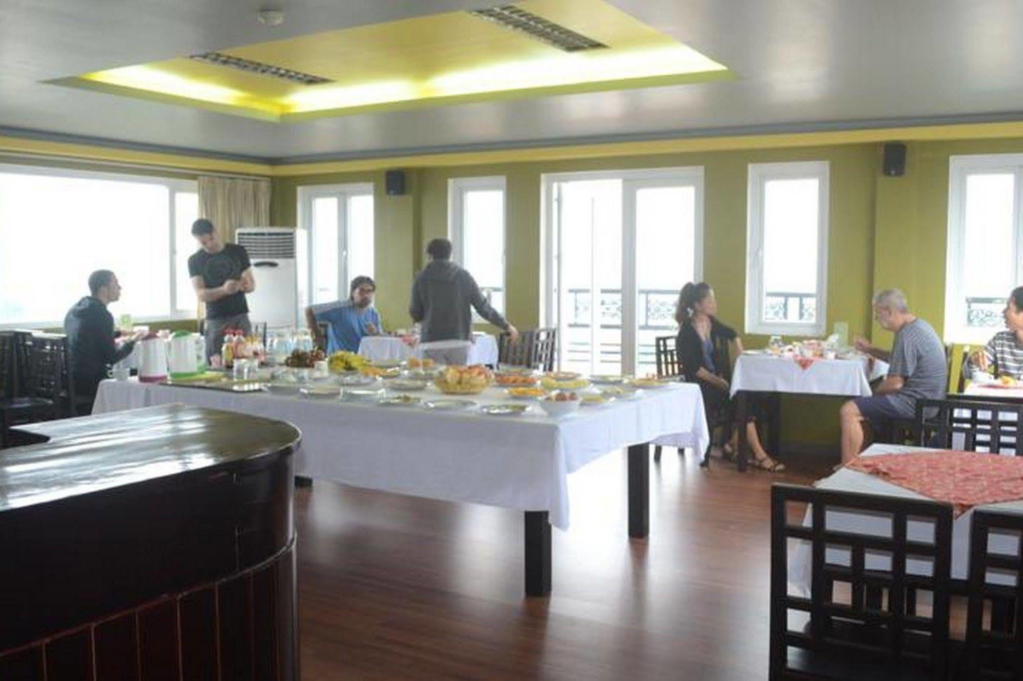 Thai Binh II Hotel Hue Buitenkant foto