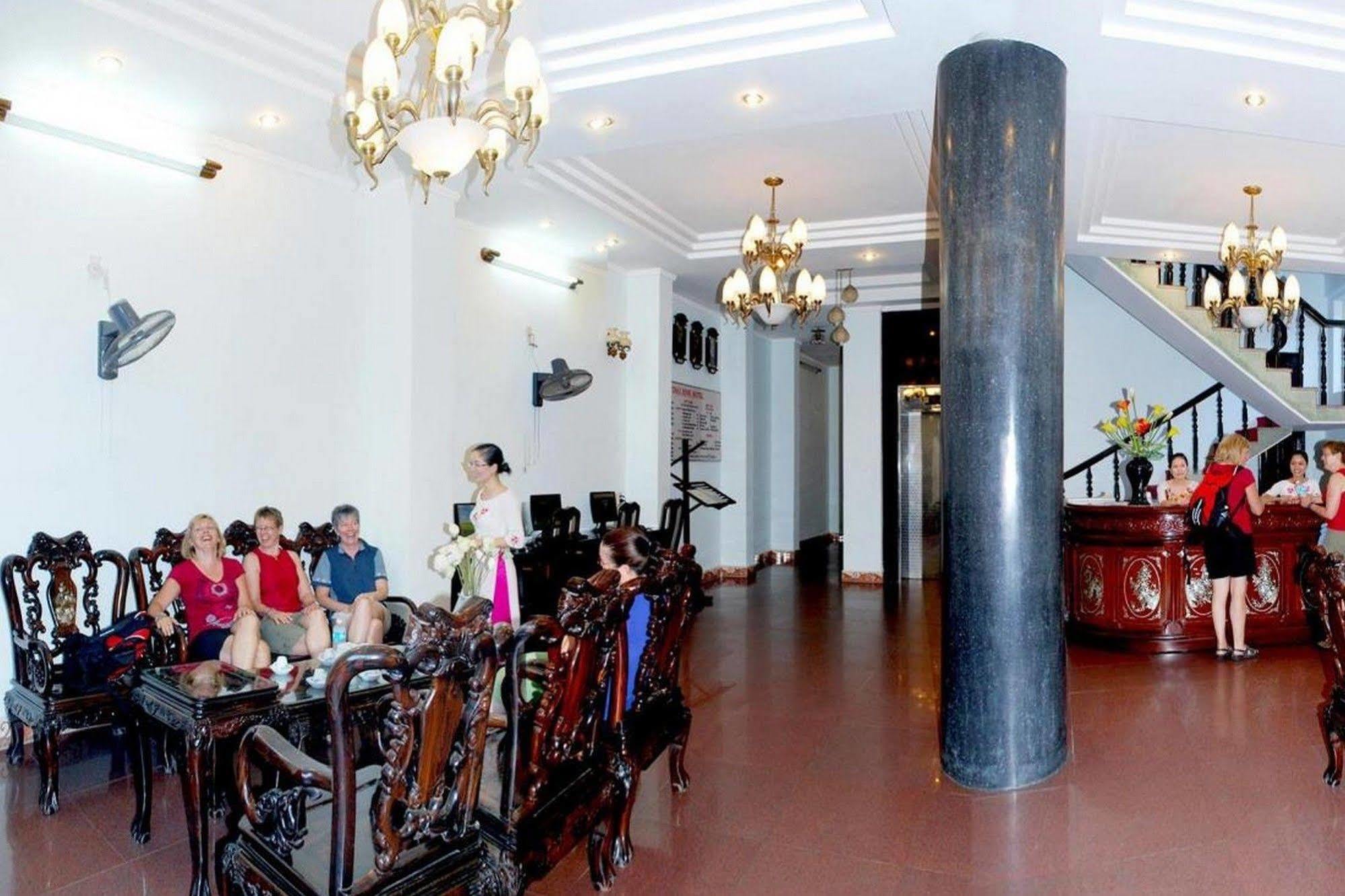 Thai Binh II Hotel Hue Buitenkant foto